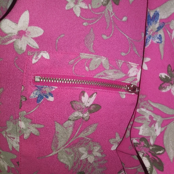 3/$20 Lily Morgan blouse large - Picture 4 of 5